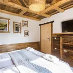 House 3*