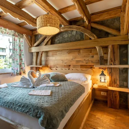 House Guest house 2*