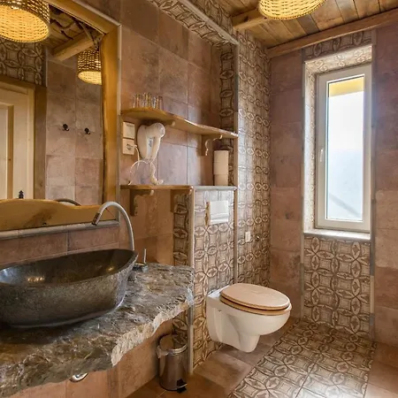 House ゲストハウス 3*