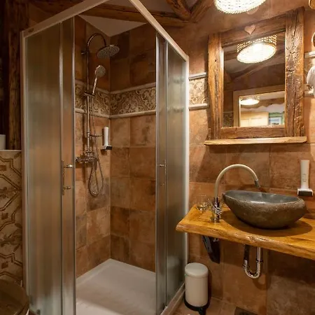 Guest house House 2*