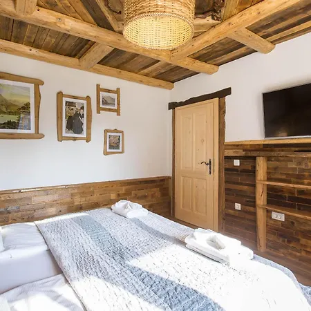 House 3*